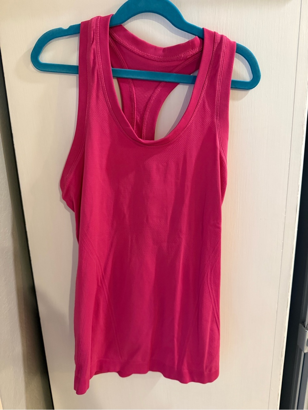 Athleta pink tank top! Size small!